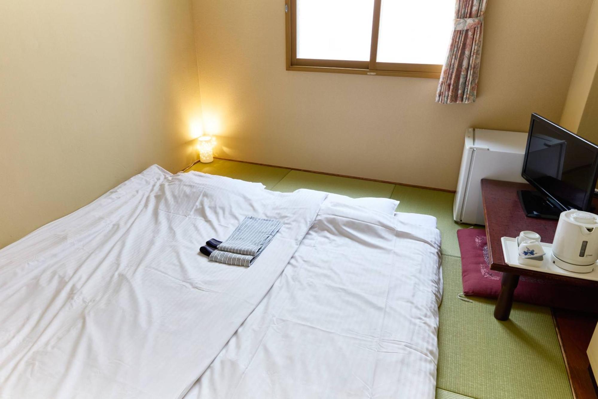 Heiwadai Hotel Arato Fukuoka  Esterno foto